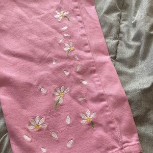 Quacker Factory  Girl CAPRI Jeans Size 16 Teen Waist 29 Embroidered Flowers